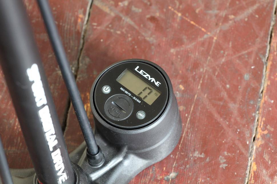 Lezyne steel 2024 digital drive